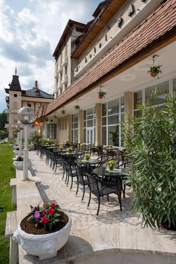 Hotel Parc באיילה גובורה מראה חיצוני תמונה